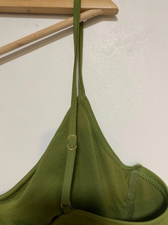 Shade & Shore Olive Green Bikini Top XL (16) Adjustable Strap Swim Top NWT - Picture 11 of 13
